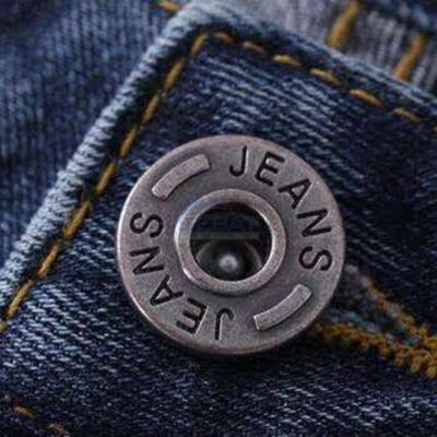 Çakma Kot Düğmesi ve Otomatik Düğme Çakma Makineleri: Denim Üretiminde Pratik Çözümler